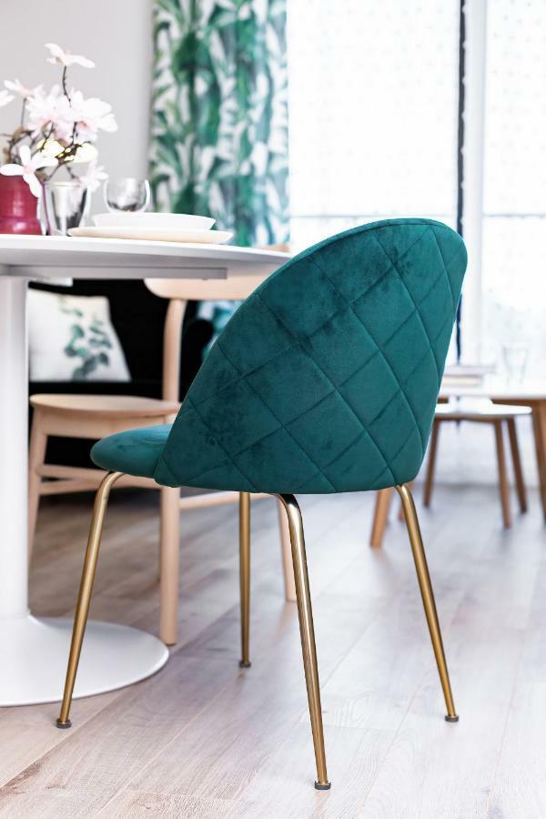 Apartment Walonska With Free Parking Wroclaw By Noclegi Renters エクステリア 写真
